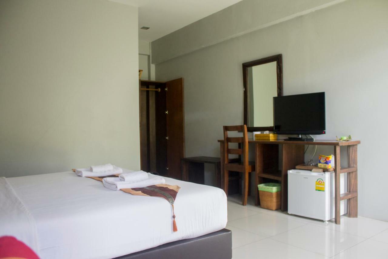 Heuan Pak-Dee Chiangmai Чиангмай Экстерьер фото
